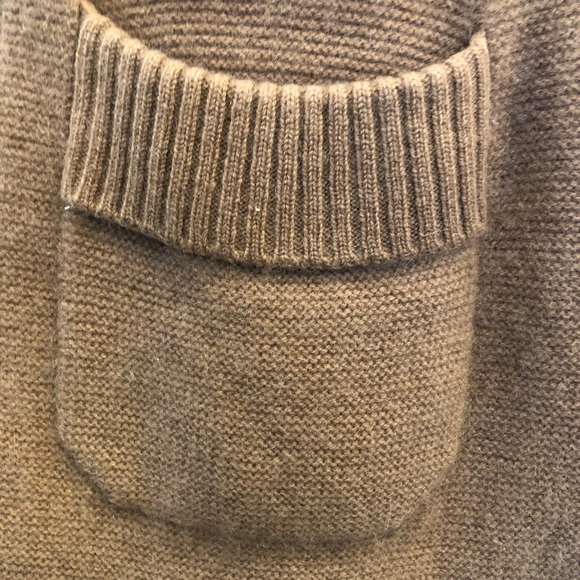 Demylee cashmere v-neck tunic - Picture 5 of 5